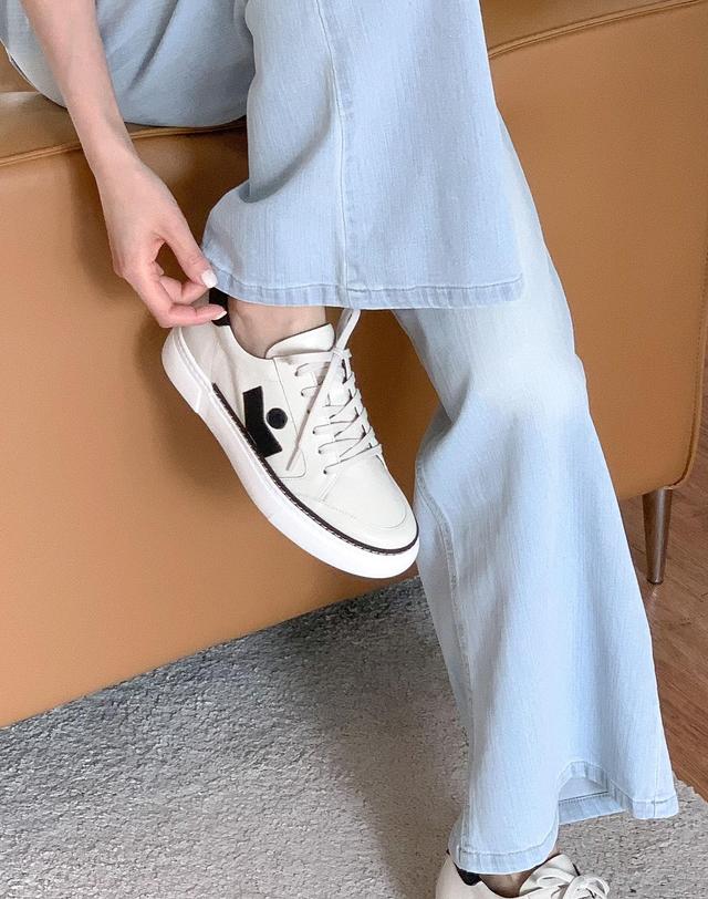 베티아노 [VETIANO 베티아노] 스티치 피코 스니커즈 2color / Stitch Pico Sneakers 2color 착용컷