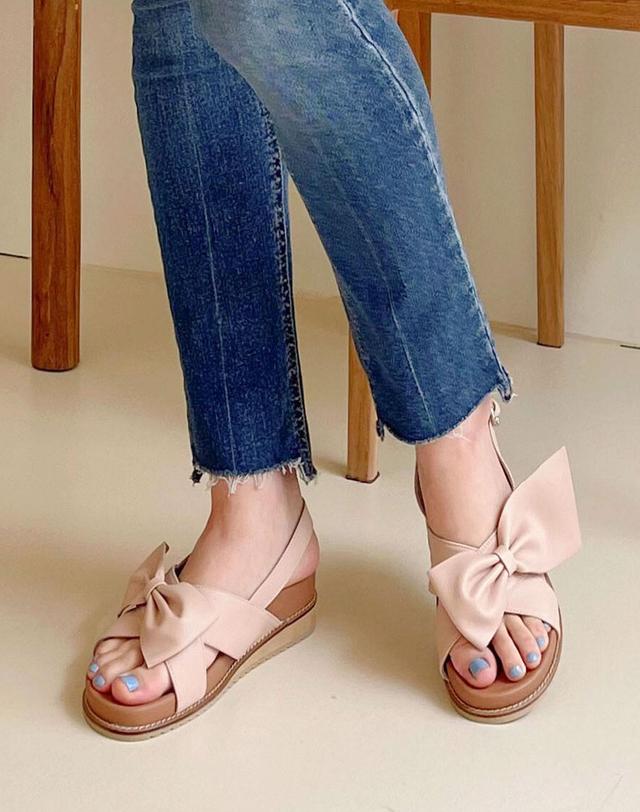 베티아노 [VETIANO 베티아노] 지아나 리본 말랑 샌들 3C / Giana Ribbon Soft Sandals 3C 착용컷