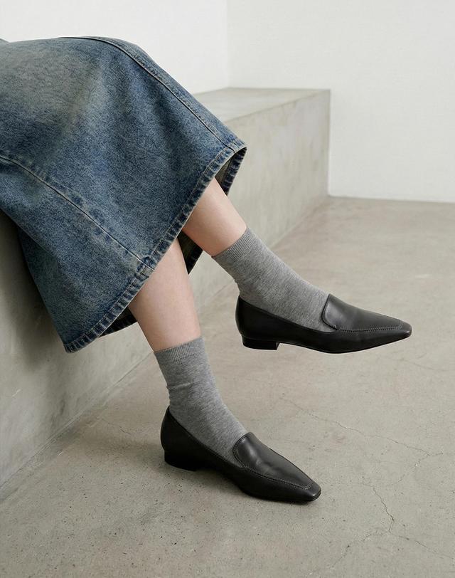 루시크루 스퀘어토 클래식 로퍼 LC544_2cm 카멜 착용컷