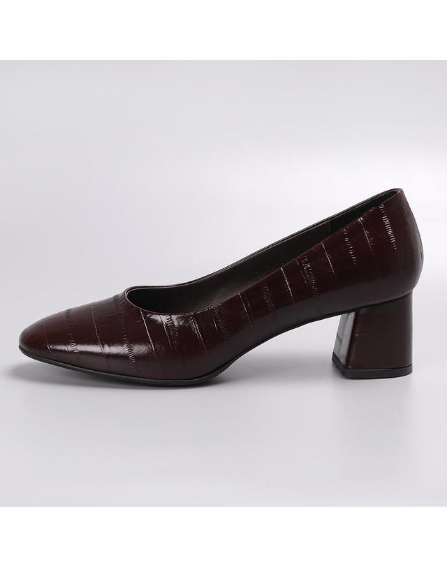 루시크루 Eel Skin 청키힐 펌프스 LC549_5cm 블랙 착용컷