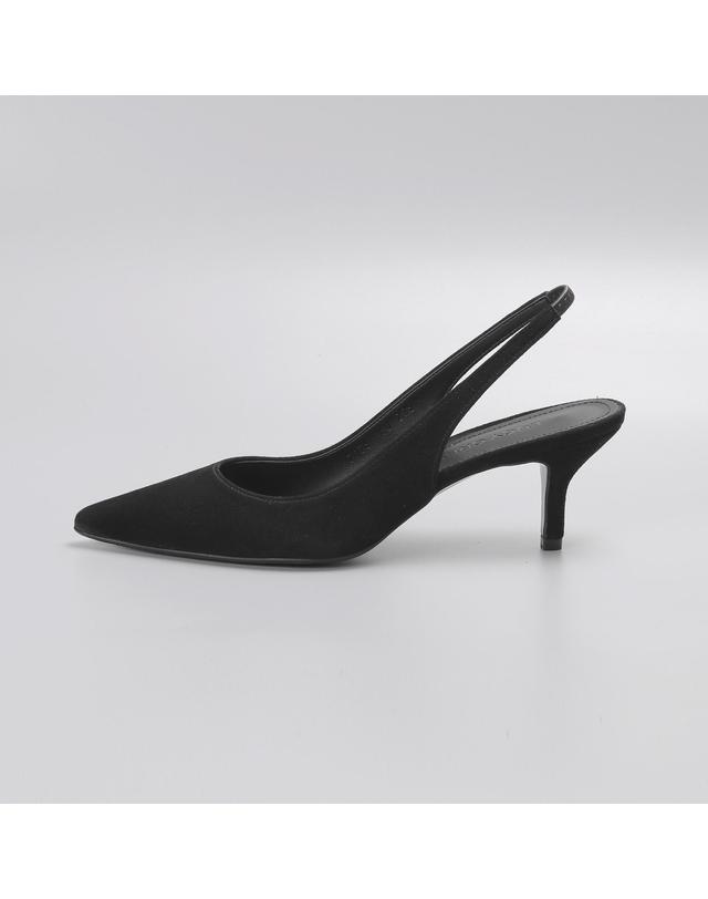 루시크루 포인티드 스웨이드 슬링백 펌프스 LC704_6cm 블랙 착용컷