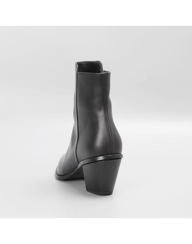 루시크루 스틸레토 웨스턴 앵클부츠 LC728_6cm 블랙 착용컷