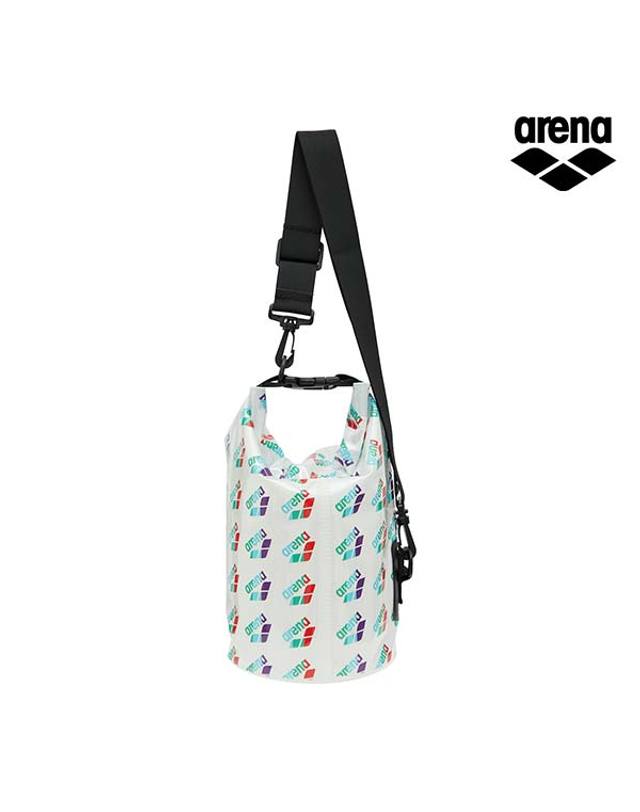 아레나 원통 드라이백 4L A4AC1AB27WHT 착용컷