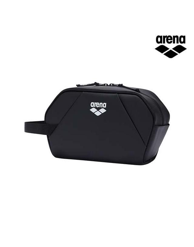 아레나 HEXA 프라임 파우치 A6AC1AB34BLK 착용컷