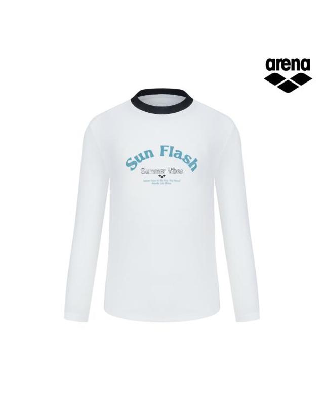 아레나 그래픽데이 여아동 래쉬가드 A6BG1GC25WHT 착용컷