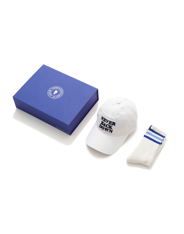 블루닷 [BLUDOT] 블루닷 N B D 모자+양말 세트_WH 착용컷