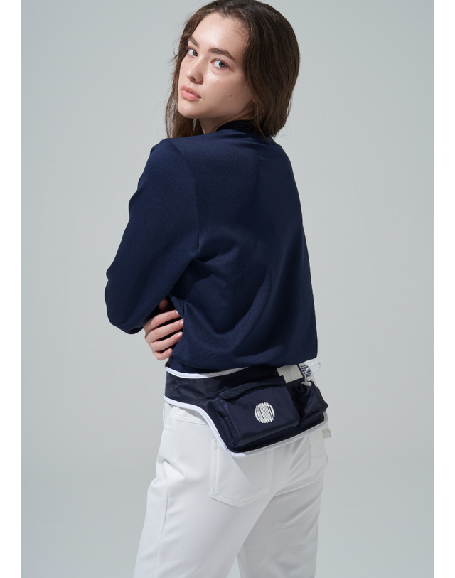 블루닷 [BLUDOT] 볼륨 로고 힙색 Plus_NW 착용컷