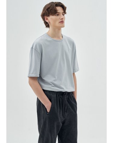 스탠다드 세미 오버핏 반팔 티셔츠_그레이쉬스카이