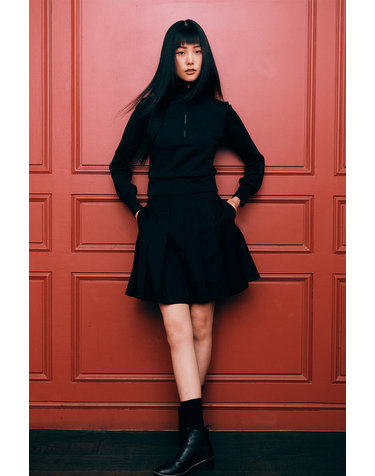 로고 밴드 울 플리츠 스커트_BLACK