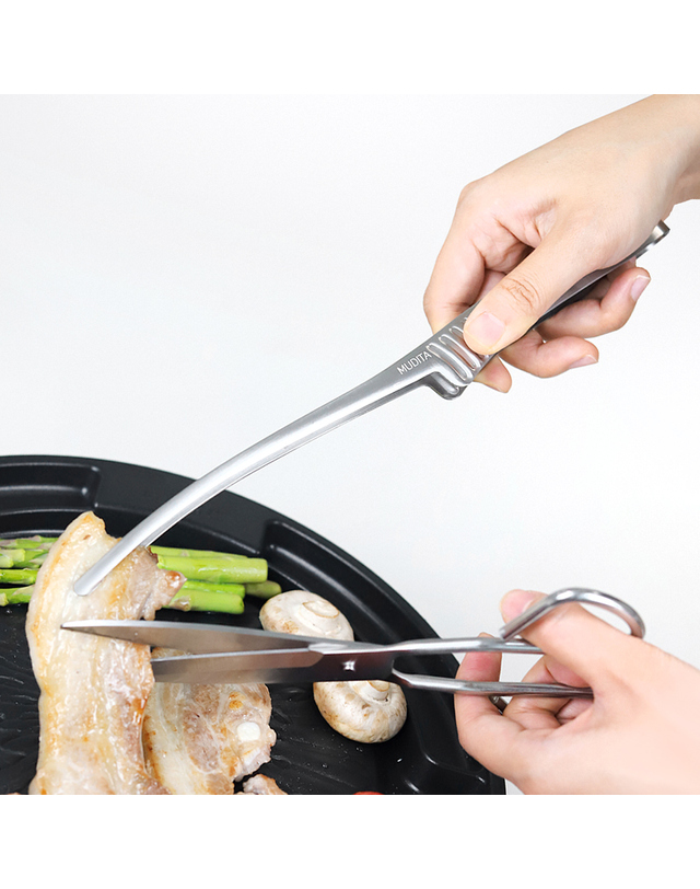 리본제이 무디타 304 스텐 고기집게 29cm / 바닥에 닿지않는 요리용 셀러드용 다용도 집게 착용컷