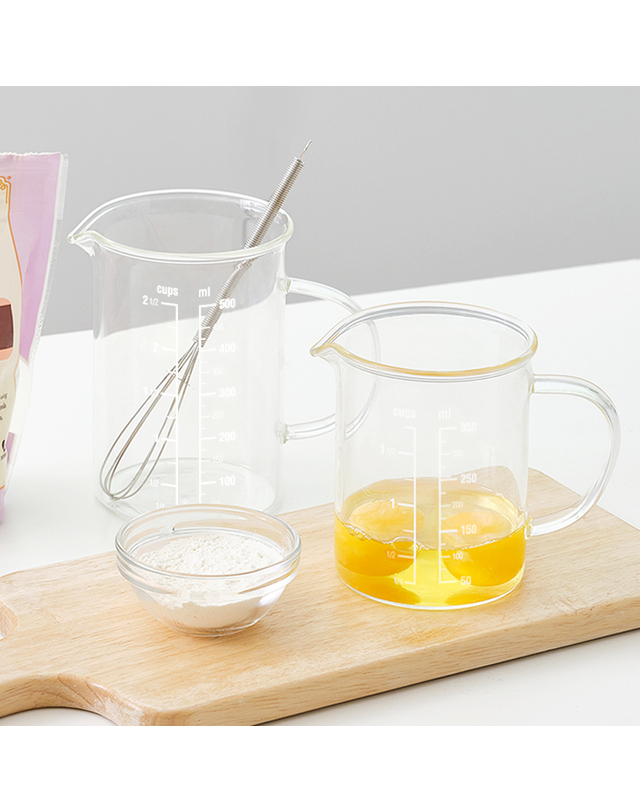 리본제이 1+1 프리미엄 비커 내열 유리 계량컵 500ml / 홈카페 유리잔 컵 저그 착용컷