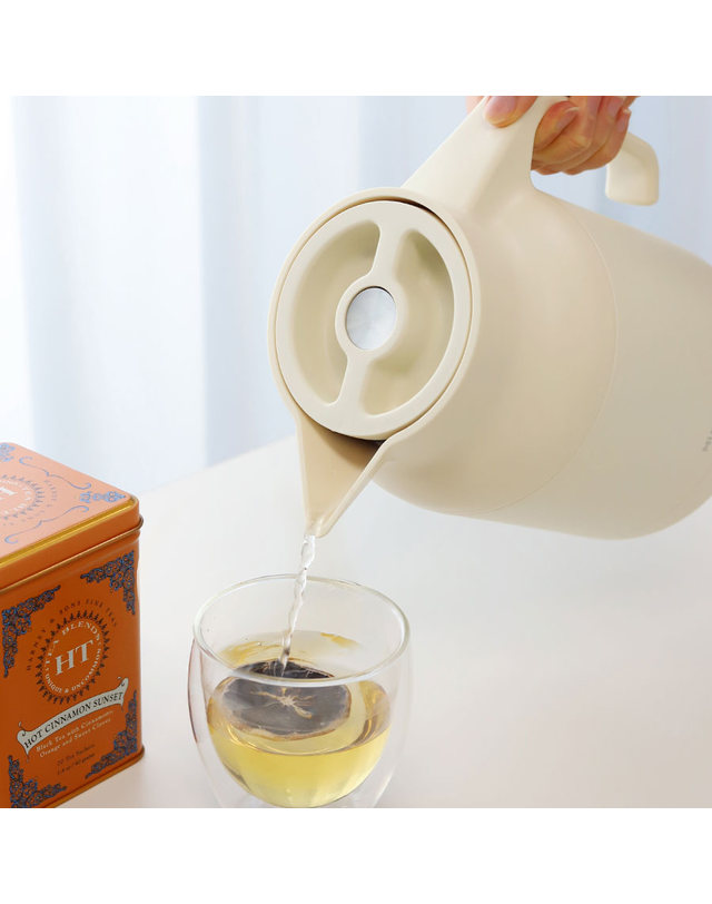 리본제이 무디타(MUDITA) 304 스텐 보온보냉 주전자 1.5L 대용량보온병 착용컷