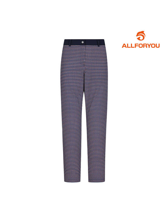올포유 [올포유] [모델착장] 여성 매직홀 패턴 세미스키니 팬츠 AWPTL3491-915_G 착용컷