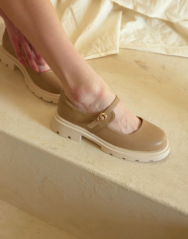 캐쥬얼 메리제인 하이탑 로퍼 (BEIGE)