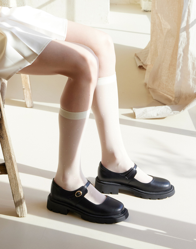 세스띠 캐쥬얼 메리제인 하이탑 로퍼 (BLACK) 착용컷
