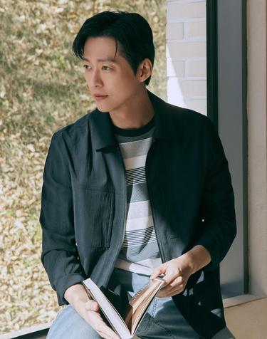 [26 신상] 린넨 스트라이프 라운드_MIUAS6M3271