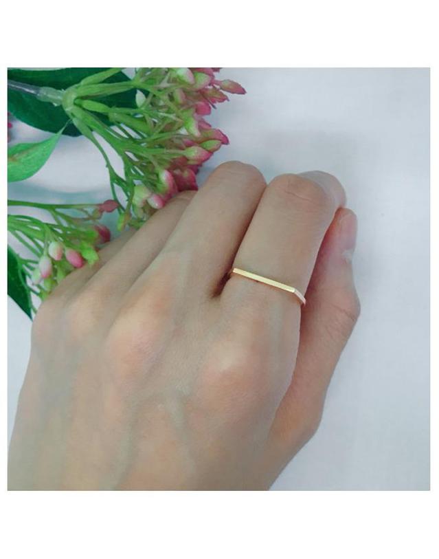 커플레인 18K 심플 로즈골드 반지 R18SW029 착용컷