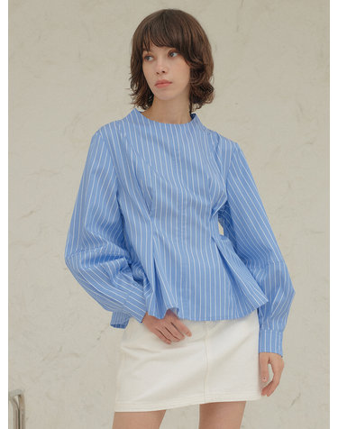 WOMAN 페미닌 패턴 블라우스 [BLUE] / WBC1L03504