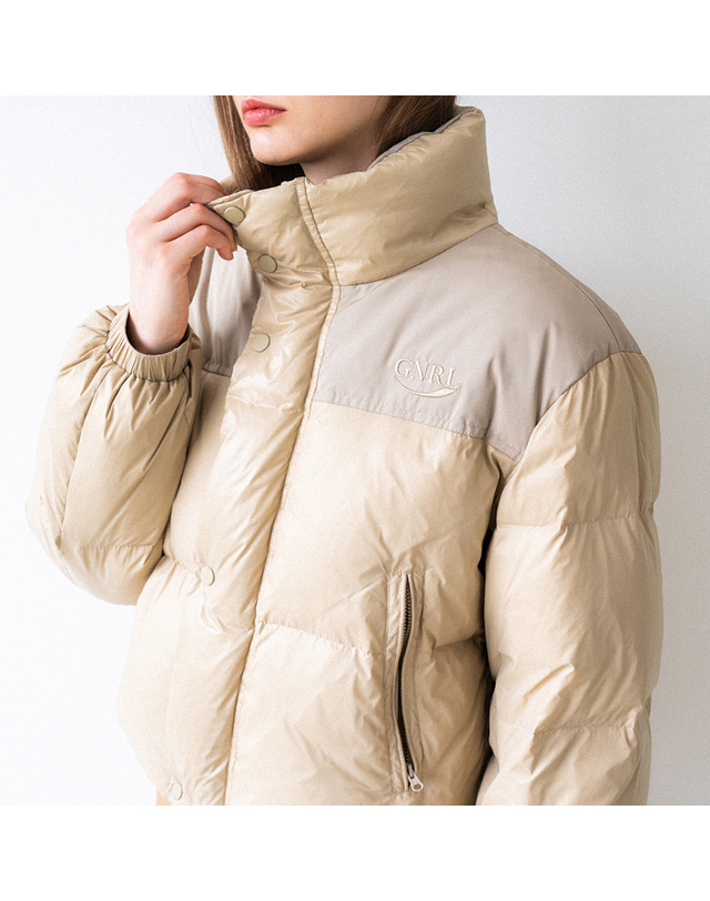 제너럴아이디어 제너럴 아이디어 UNISEX 덕 패디드 배색 푸퍼 [BEIGE] / SBC4U07005 착용컷