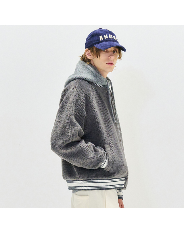 제너럴아이디어 제너럴 아이디어 UNISEX 엔젤 레터링 코듀로이 볼캡 [NAVY] / SBC4U91007 착용컷