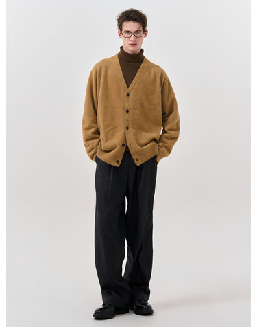 UNISEX 헤어리 브이넥 가디건 [BEIGE] / SBD4U04010-MAN