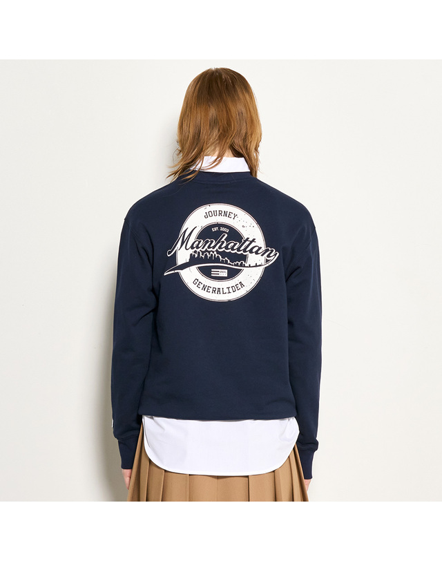 제너럴아이디어 제너럴 아이디어 UNISEX 맨하탄 코지 맨투맨 [NAVY] / SBD1U02009-WOMAN 착용컷