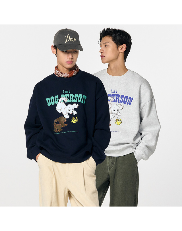 제너럴아이디어 제너럴 아이디어 UNISEX 퍼피 오버핏 기모 맨투맨 [2COL] / SBD4U02012-MAN 착용컷