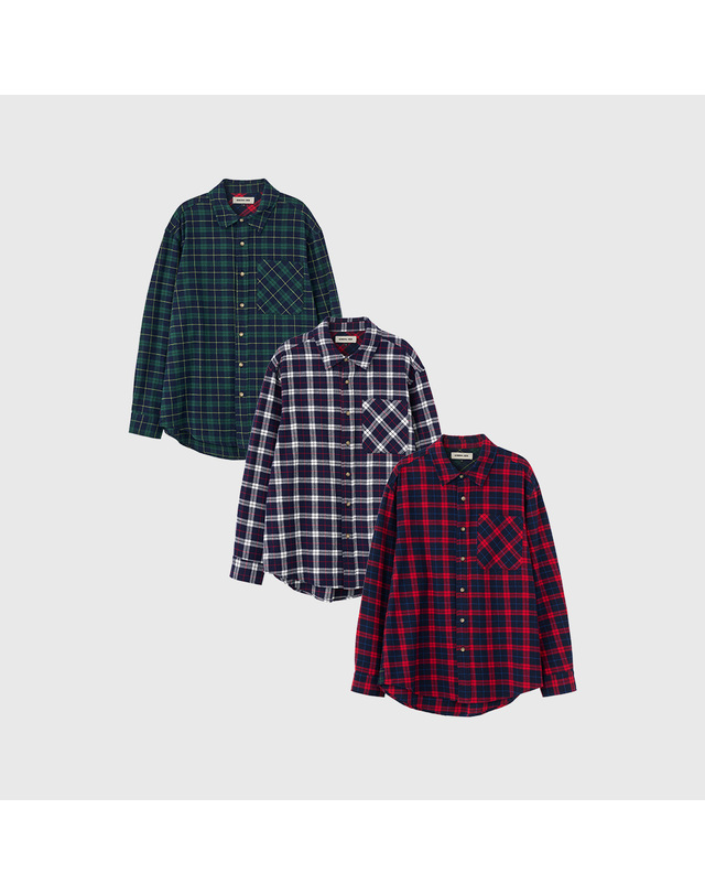 제너럴아이디어 제너럴 아이디어 UNISEX 스탠다드 타탄체크 셔츠 [3COL] / SBD3U03003-WOMAN 착용컷