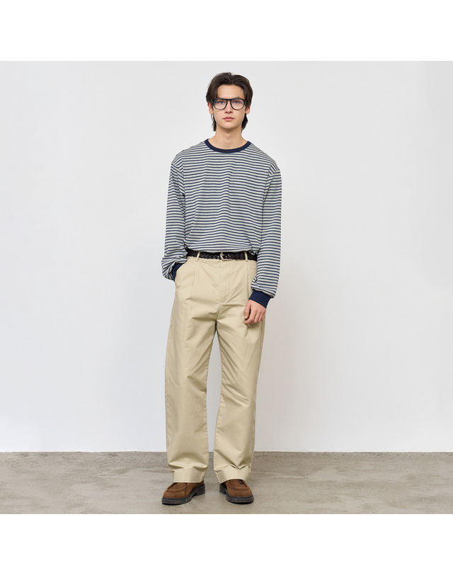 제너럴아이디어 제너럴 아이디어 UNISEX 베이직 스트라이프 롱 슬리브 티 [3COL] / SBE1U01005-MAN 착용컷