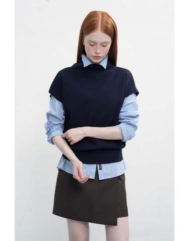 WOMAN 캡 슬리브 하프넥 베스트 [NAVY] / GF7LKV519