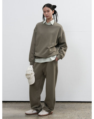 UNISEX 코튼 로고 루즈핏 맨투맨 세트 [KHAKI] / SBE3U51003SET-WOMAN