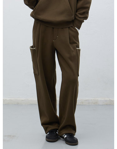 UNISEX 스티치 카고 스웻팬츠 [KHAKI] / SBE4U52013-WOMAN