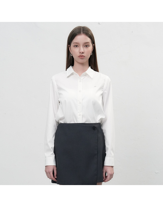 제너럴아이디어 제너럴 아이디어 WOMAN 링클프리 리벳 셔츠 [WHITE] / WBE1L03507 착용컷