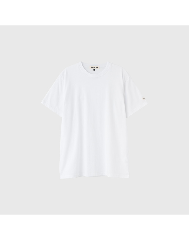 제너럴아이디어 제너럴 아이디어 UNISEX 데일리 코튼 반팔티 [WHITE] / SBE2U01007-WOMAN 착용컷