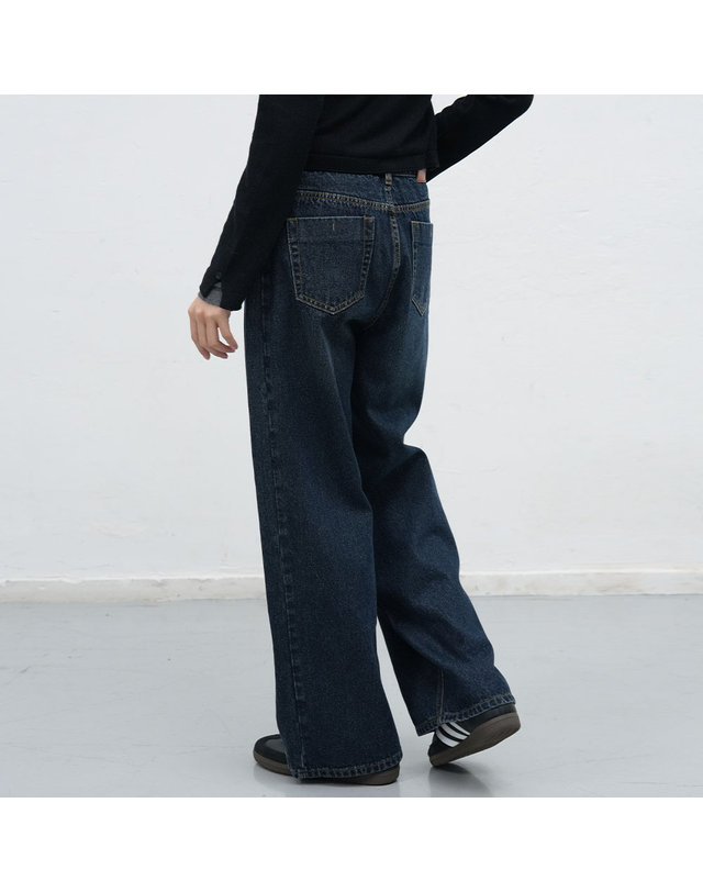 제너럴아이디어 제너럴 아이디어 WOMAN 스냅 디테일 와이드 데님 팬츠 [NAVY] / WBE3L11508 착용컷