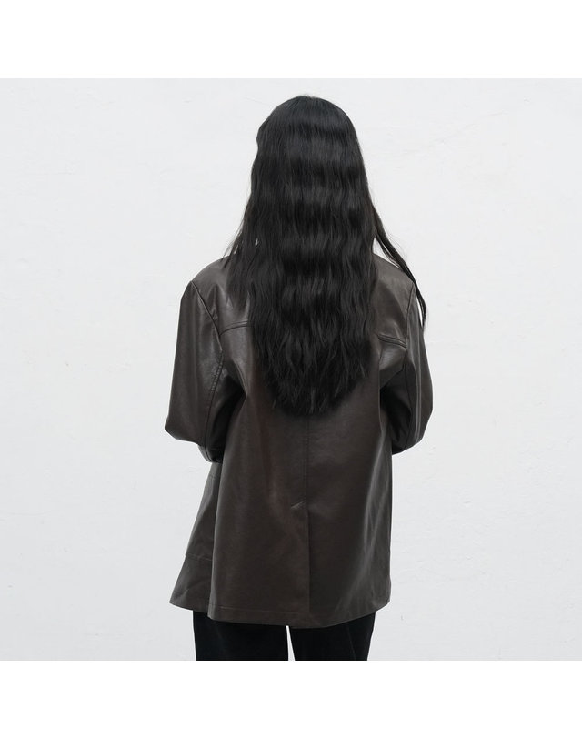 제너럴아이디어 제너럴 아이디어 WOMAN 페이크 레더 싱글 자켓 [BROWN] / WBE3L09515 착용컷