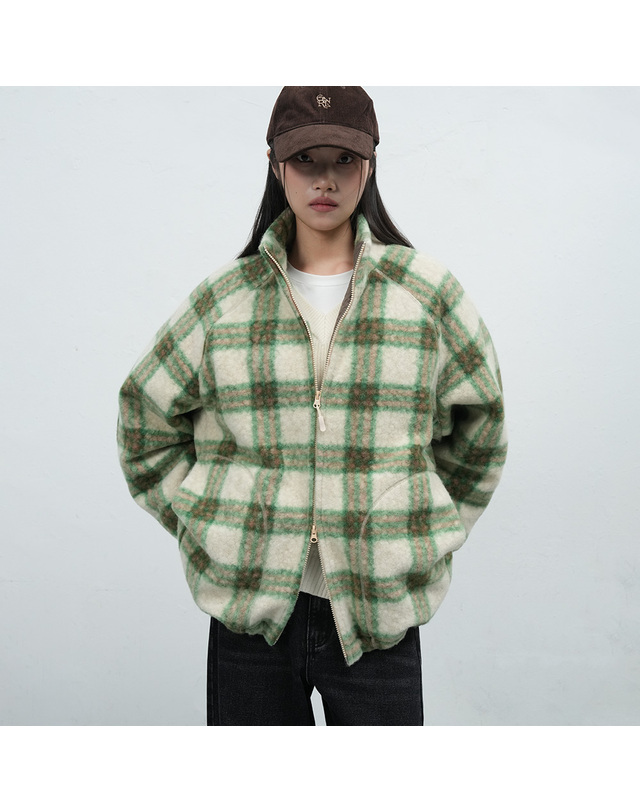 제너럴아이디어 제너럴 아이디어 UNISEX 웜 체크 플리스 집업 점퍼 [2COL] / SBE3U07013-WOMAN 착용컷