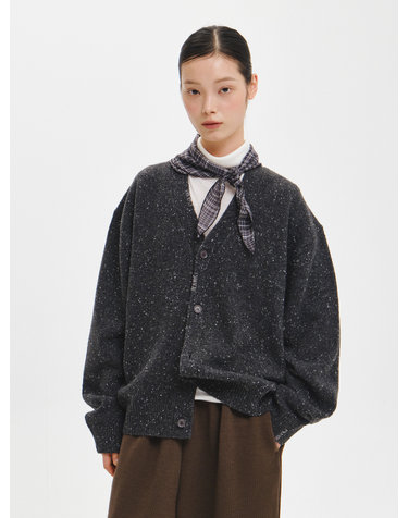 UNISEX 네프사 핸드스티치 가디건 [CHARCOAL] / GF3UKC006-WOMAN