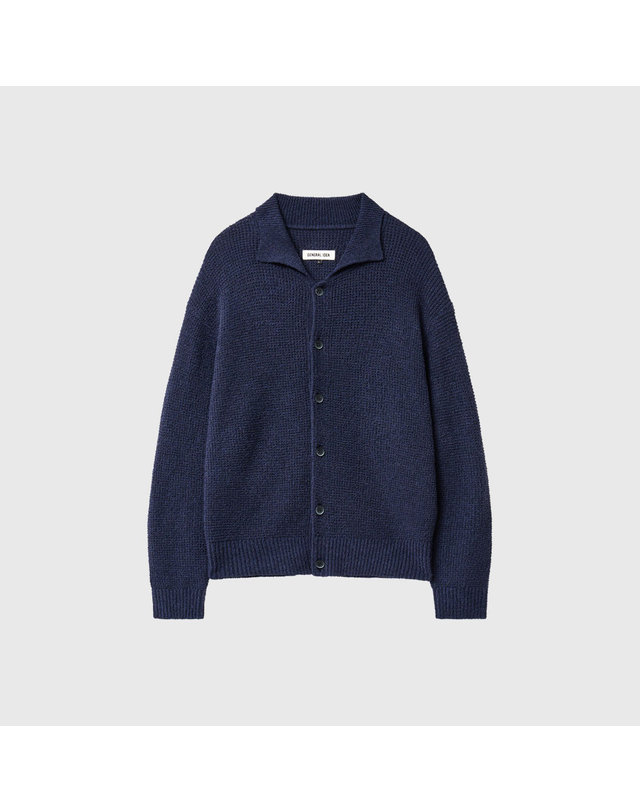 제너럴아이디어 제너럴 아이디어 UNISEX 와플 부클 카라 가디건 [NAVY] / GF1UKC001-MAN 착용컷