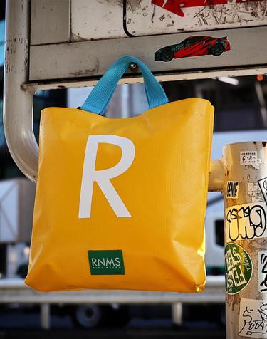 RNMS R TOTEBAG TOKYO4(크로스백으로 활용가능 strap무료 제공)
