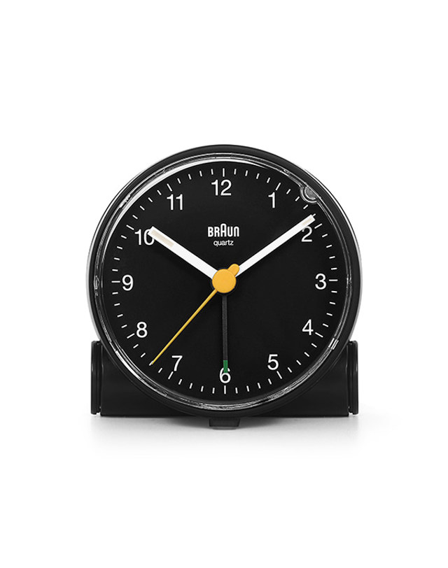 브라운 BRAUN BC01B 클래식 아날로그 라이팅 크레센도 알람 저소음 공용 탁상시계 착용컷