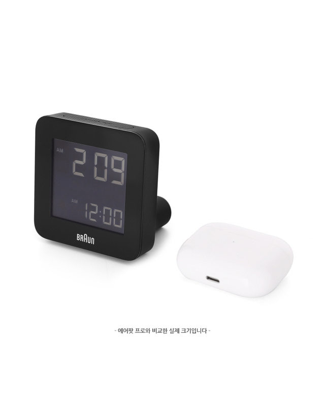 브라운 BRAUN BC09B 디지털 크레센도 알람 공용 탁상시계 착용컷
