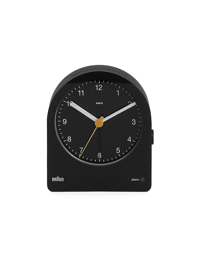 브라운 BRAUN BC22B 클래식 아날로그 크레센도 알람 저소음 공용 탁상시계 착용컷