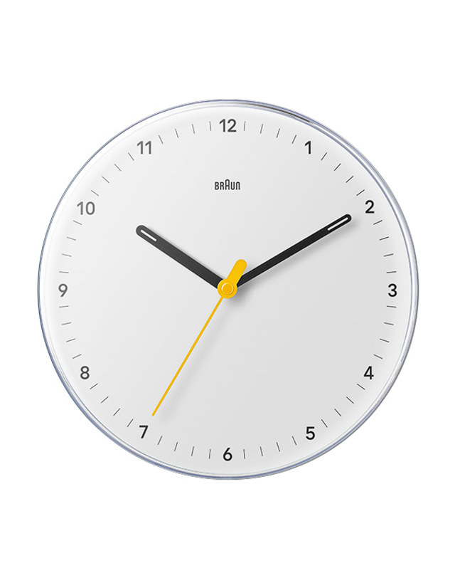 브라운 BRAUN BC26W 클래식 아날로그 저소음 공용 벽시계 착용컷