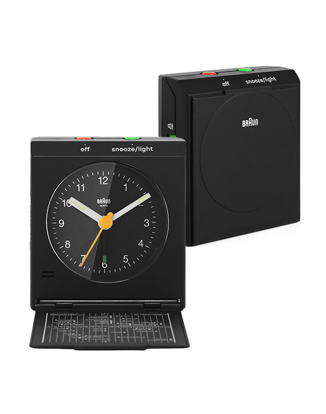 브라운 BRAUN BC05B 클래식 아날로그 트래블 크레센도 알람 저소음 공용 탁상시계 착용컷