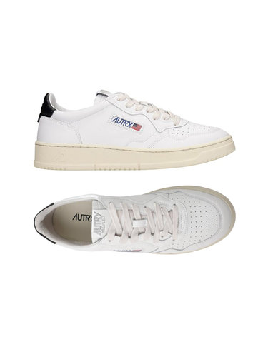 26SS 메달리스트 로우탑 스니커즈 화이트/블랙탭 AULM LL22