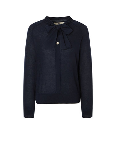 [실크]네이비 타이 장식 긴소매 라운드넥 스웨터