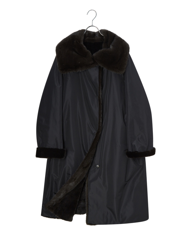 닥스 여성 [LUXURY FUR][밍크·위즐][리버시블]블랙 카라 포인트 롱 코트 상세