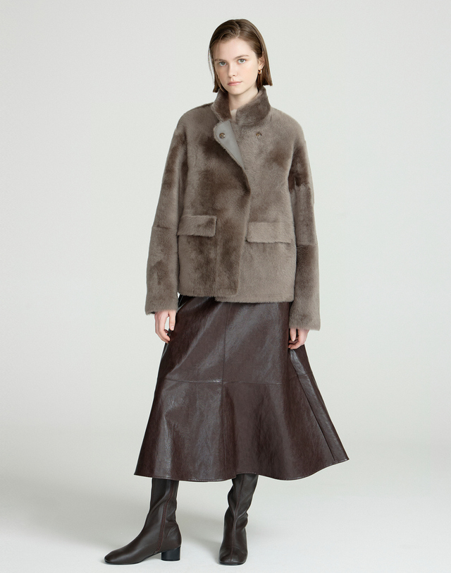 닥스 여성 [LUXURY FUR][양모피][리버시블]브라운 하이넥 하프 무스탕 착용컷