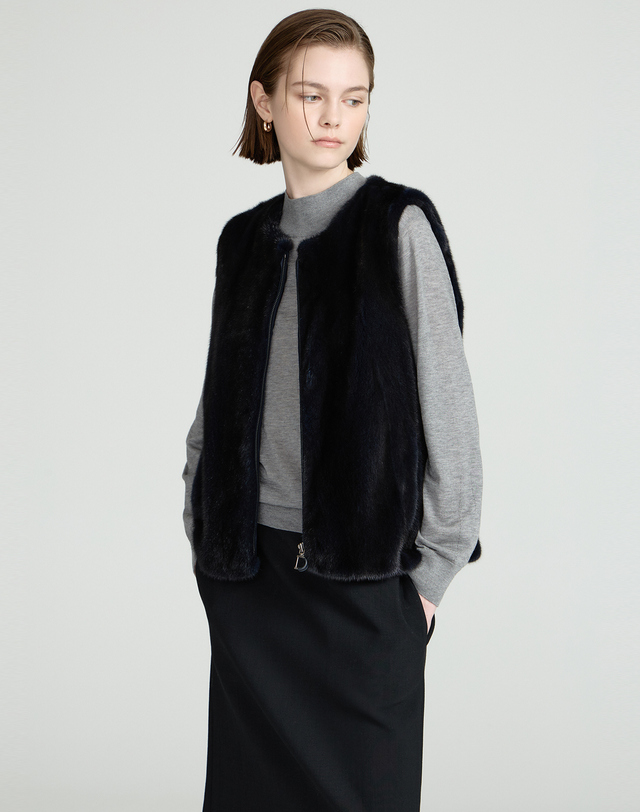 닥스 여성 [LUXURY FUR][밍크]네이비 포켓 배색 집업 베스트 착용컷